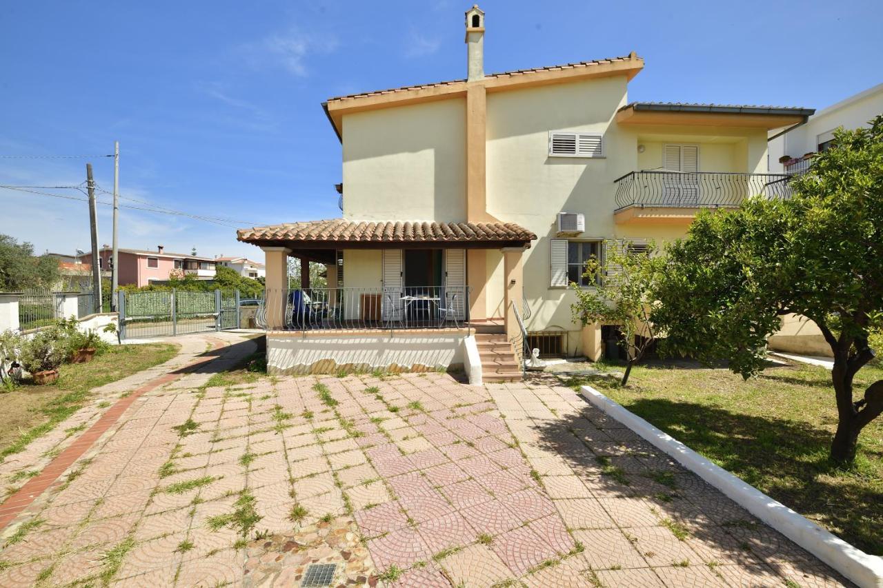 3 - Casa Con Giardino Lotzorai - Sa Crai Apartments Sardinian Experience Kültér fotó